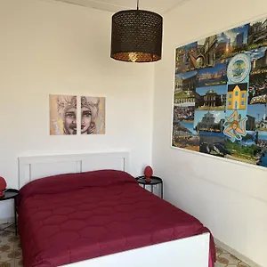 Apartament Mary's Center House, Katania